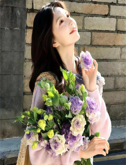 经济的影视评论：最后的演讲的艺术价值与娱乐性平衡